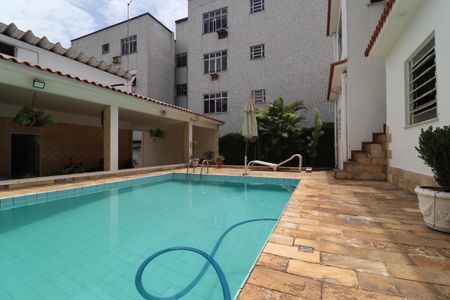 Casa à venda com 400m², 4 quartos e 2 vagasÁrea externa