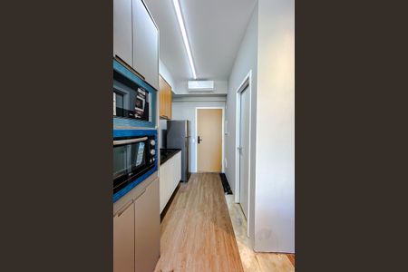 Studio para alugar com 27m², 1 quarto e sem vaga Studio para alugar com 27m², 1 quarto e sem vagaCozinha