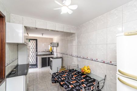 Casa à venda com 97m², 2 quartos e sem vaga Casa à venda com 97m², 2 quartos e sem vagaCozinha