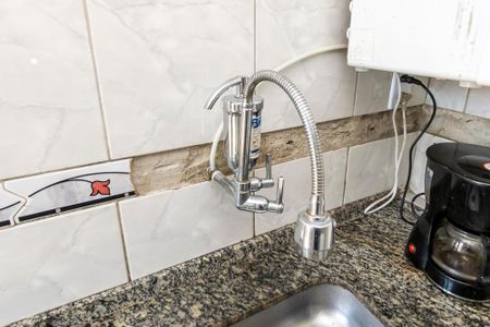 Casa à venda com 97m², 2 quartos e sem vaga Casa à venda com 97m², 2 quartos e sem vagaCozinha - Torneira