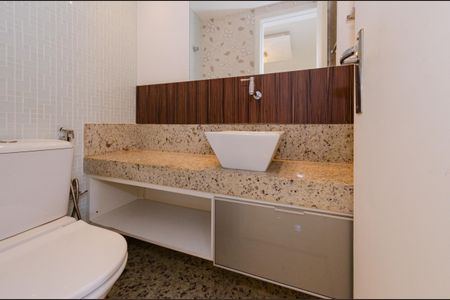 Apartamento para alugar com 158m², 4 quartos e 3 vagas Apartamento para alugar com 158m², 4 quartos e 3 vagasLavabo