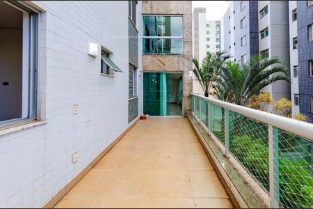 Apartamento para alugar com 158m², 4 quartos e 3 vagas Apartamento para alugar com 158m², 4 quartos e 3 vagasÁrea privativa/Varanda