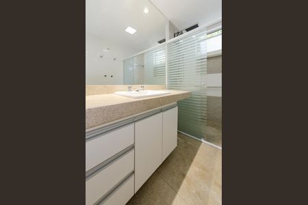 Apartamento para alugar com 158m², 4 quartos e 3 vagas Apartamento para alugar com 158m², 4 quartos e 3 vagasBanheiro suíte