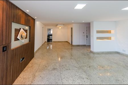 Sala de apartamento para alugar com 4 quartos, 158m² em Buritis, Belo Horizonte