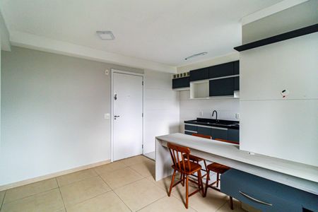 Sala de apartamento para alugar com 2 quartos, 41m² em Jardim Esmeralda, São Paulo