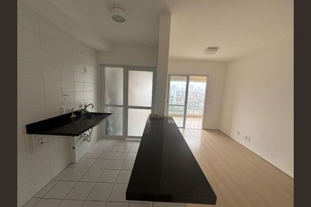 Apartamento à venda com 69m², 2 quartos e 1 vagaFoto 02