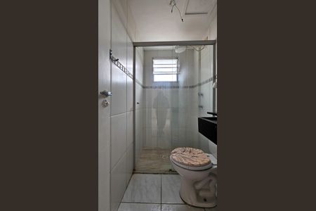 Apartamento para alugar com 45m², 2 quartos e 1 vaga Apartamento para alugar com 45m², 2 quartos e 1 vagaBanheiro