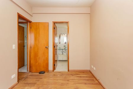 Apartamento à venda com 66m², 2 quartos e 2 vagasSuíte