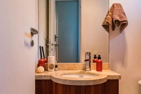 Casa de condomínio à venda com 110m², 2 quartos e 2 vagasFoto 01