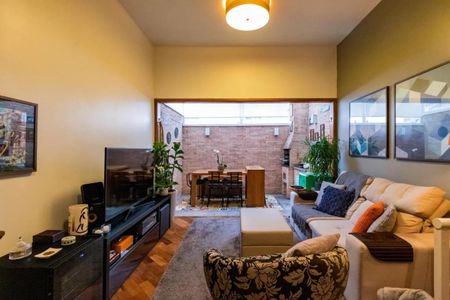 Foto 01 de casa de condomínio à venda com 2 quartos, 110m² em Real Parque, São Paulo