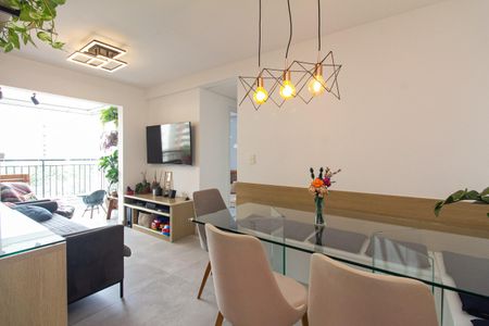 Apartamento à venda com 69m², 3 quartos e 1 vagaSala