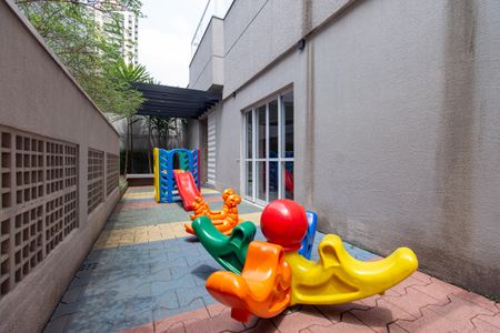 Apartamento à venda com 69m², 3 quartos e 1 vagaÁrea comum - Playground