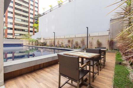 Apartamento à venda com 69m², 3 quartos e 1 vagaÁrea comum - Piscina