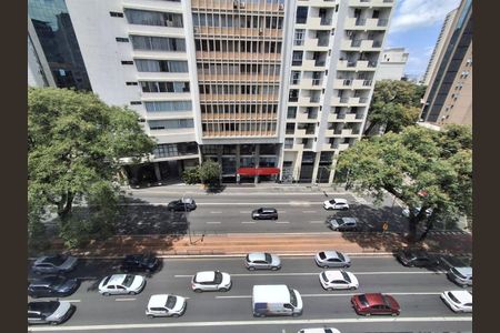 Apartamento à venda com 102m², 2 quartos e sem vaga Apartamento à venda com 102m², 2 quartos e sem vagaFoto 04