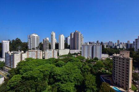 Apartamento à venda com 141m², 3 quartos e 2 vagasVista da Suíte 2