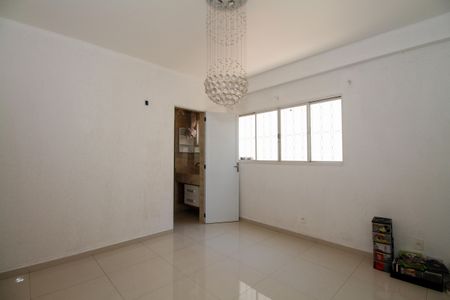 Escritório de casa à venda com 4 quartos, 400m² em Vila Madalena, São Paulo