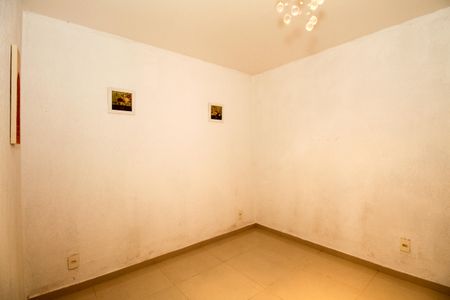 Casa à venda com 400m², 4 quartos e 3 vagasQuarto de Serviço