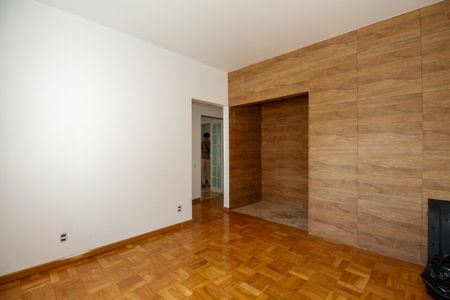 Casa à venda com 400m², 4 quartos e 3 vagasSuíte 2