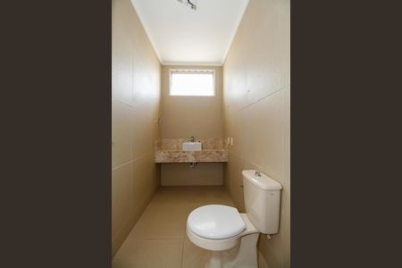 Casa à venda com 400m², 4 quartos e 3 vagasBanheiro da Suíte 2