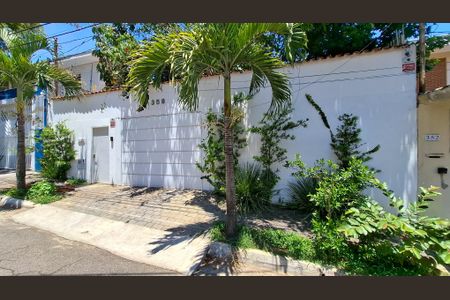 Casa à venda com 400m², 4 quartos e 3 vagasFachada da Casa