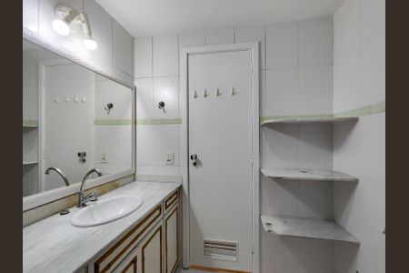 Apartamento à venda com 120m², 3 quartos e 2 vagasBanheiro Corredor