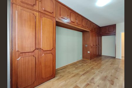 Apartamento à venda com 120m², 3 quartos e 2 vagasSuíte