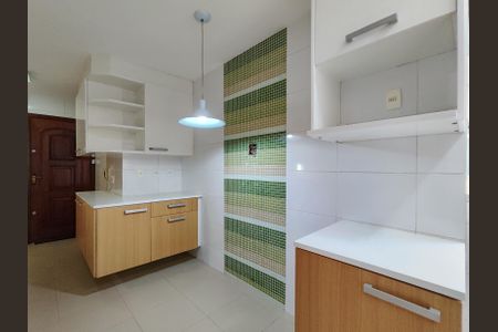 Apartamento à venda com 120m², 3 quartos e 2 vagasCozinha