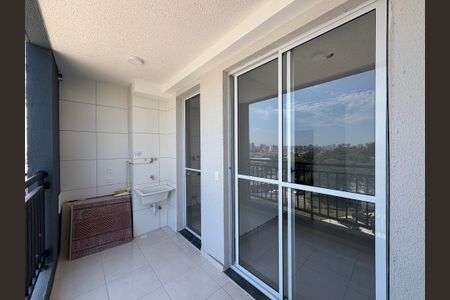 Apartamento para alugar com 45m², 2 quartos e sem vagaSacada