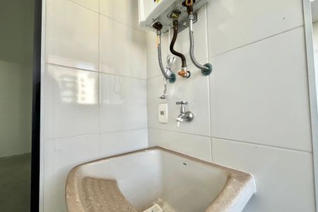 Apartamento à venda com 69m², 2 quartos e 1 vagaÁrea de Serviço