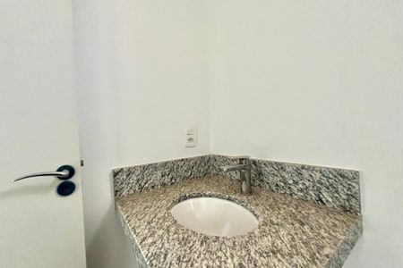 Apartamento à venda com 69m², 2 quartos e 1 vagaBanheiro Corredor