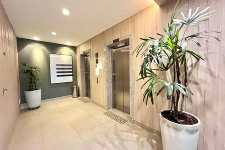 Apartamento à venda com 69m², 2 quartos e 1 vagaHall social