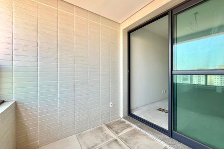 Apartamento à venda com 69m², 2 quartos e 1 vagaVaranda