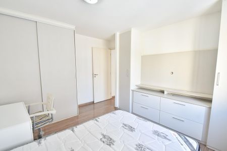Apartamento à venda com 86m², 2 quartos e 1 vagaQuarto 2