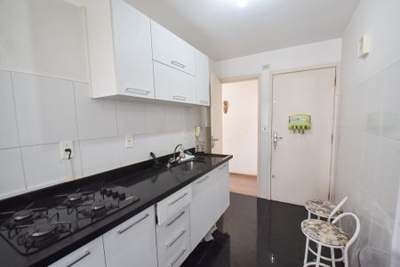Apartamento à venda com 86m², 2 quartos e 1 vagaCozinha