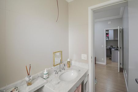 Apartamento à venda com 127m², 3 quartos e 2 vagasBanheiro da Suíte