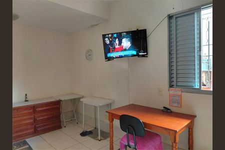 Casa à venda com 103m², 2 quartos e sem vaga