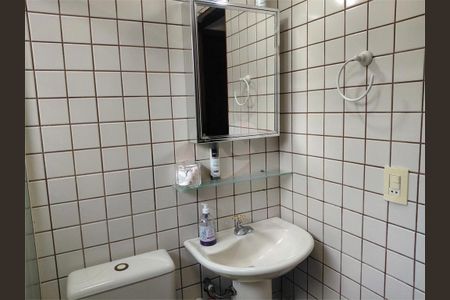 Casa à venda com 103m², 2 quartos e sem vaga