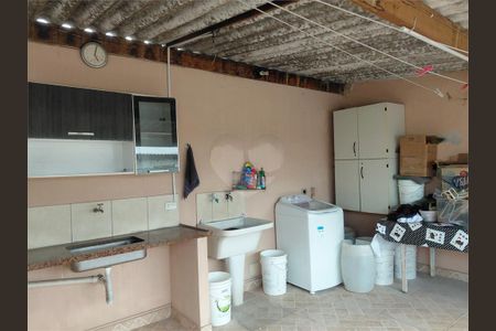 Casa à venda com 103m², 2 quartos e sem vaga