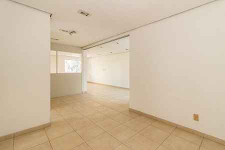 Casa à venda com 232m², 3 quartos e 3 vagas