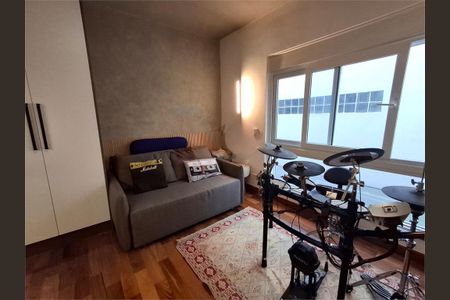 Casa à venda com 3 quartos, 249m² em Campo Belo, São Paulo