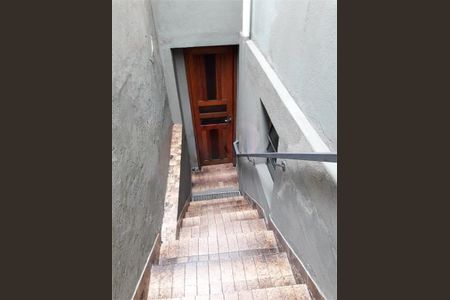 Casa à venda com 2 quartos, 190m² em Jardim Maristela, São Paulo