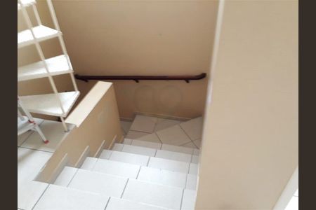 Casa à venda com 156m², 3 quartos e 4 vagas