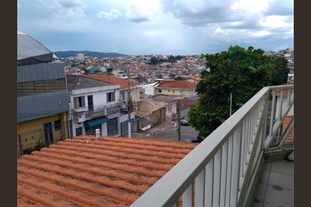 Casa à venda com 156m², 3 quartos e 4 vagas