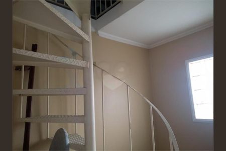 Casa à venda com 156m², 3 quartos e 4 vagas