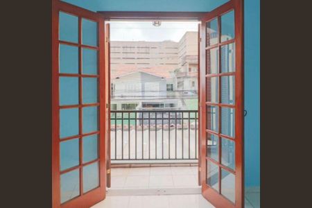 Casa à venda com 3 quartos, 130m² em Vila Albano, São Paulo