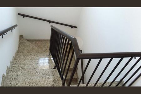 Casa à venda com 235m², 3 quartos e 4 vagas