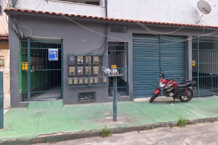 Casa para alugar com 40m², 1 quarto e sem vaga Casa para alugar com 40m², 1 quarto e sem vagaFachada