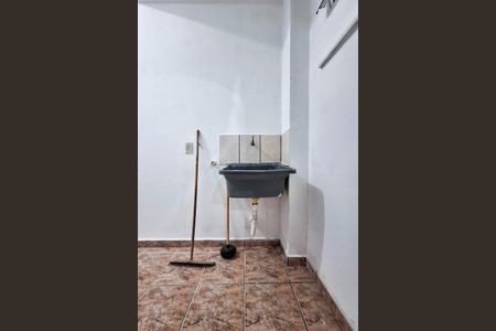 Casa para alugar com 40m², 1 quarto e sem vaga Casa para alugar com 40m², 1 quarto e sem vagaÁrea de Serviço