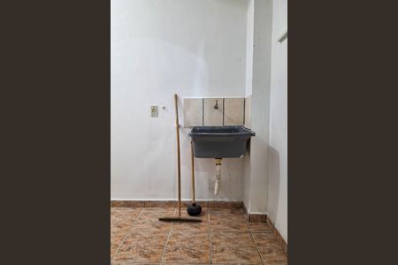 Casa para alugar com 40m², 1 quarto e sem vaga Casa para alugar com 40m², 1 quarto e sem vagaÁrea de Serviço