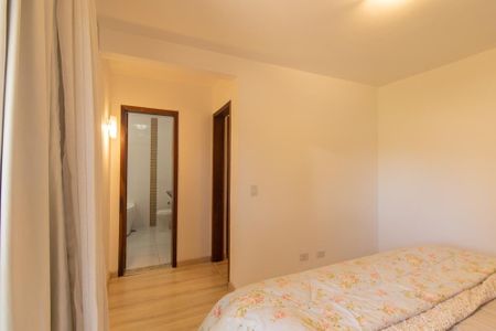 Casa para alugar com 170m², 2 quartos e 2 vagasSuíte